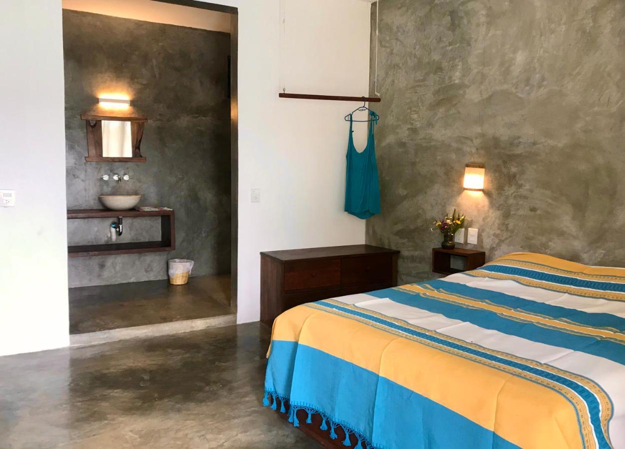 Casa Monika Hotell Puerto Escondido  Eksteriør bilde